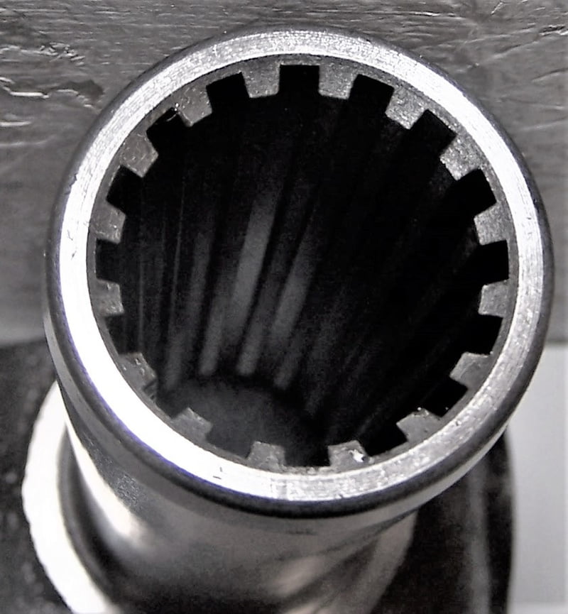 16 Spline 1310 Series GM Early Transmission Slip Yoke