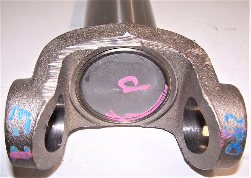 1410 Series GM XHD Transfer Case Slip Yoke